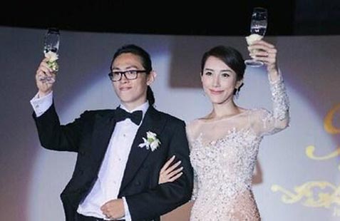 廖婧与潘瑞结婚照曝光 潘石屹美艳儿媳廖婧为江西富豪之女