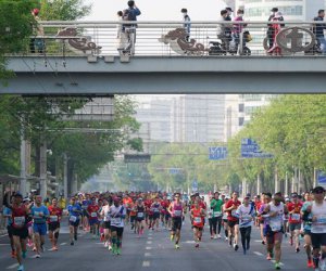 马拉松跑全程是多少 马拉松一场挑战人类极限的比赛