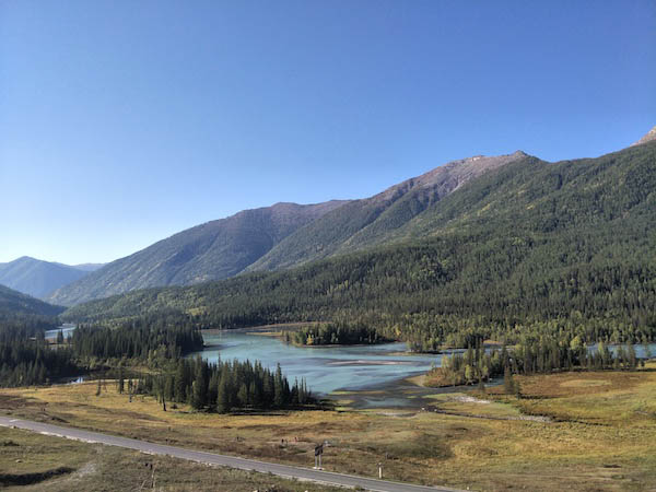 解读秦始皇选址骊山墓的背后原因：为何选择此地修建陵寝