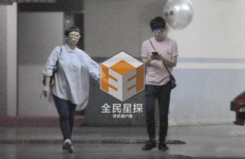 何炅与王菁感情史揭秘：赵丽颖吻戏引其妻醋意大发