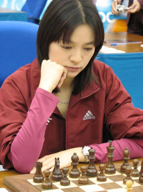 象棋皇后诸宸老公：卡塔尔王子的富有传闻与一夫多妻制真实性