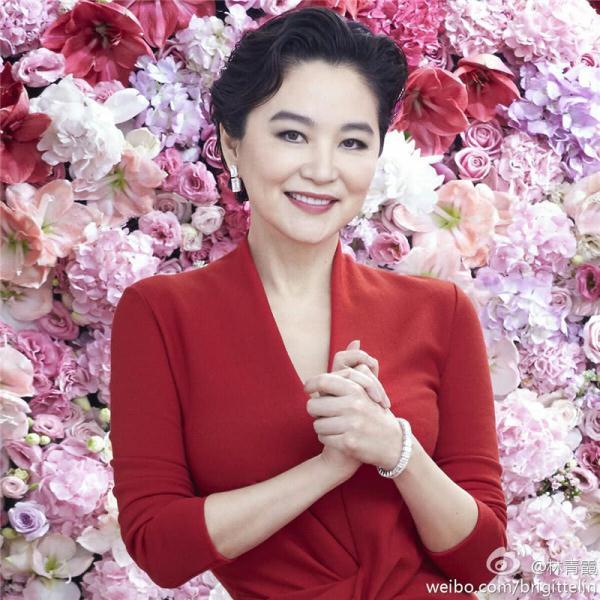 林青霞与刑李原离婚传闻揭秘：离异属实？无子谣言是否导致婚变？