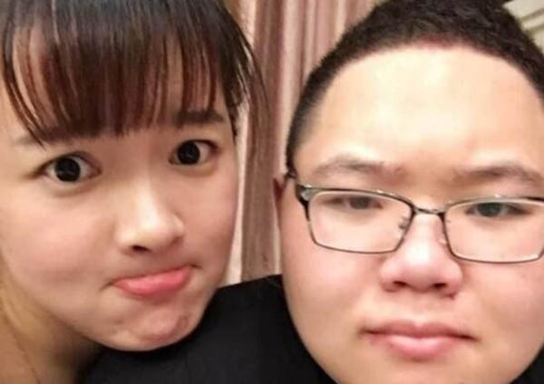 揭秘：PDD老婆沈灵敏的职业与关下门梗的由来