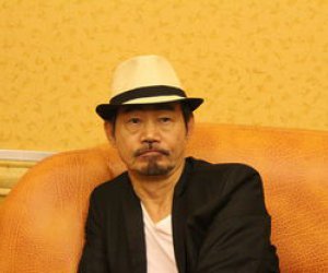 元奎、元彪、元华、元秋：四人之间有何关系？详解演艺圈的功夫世家